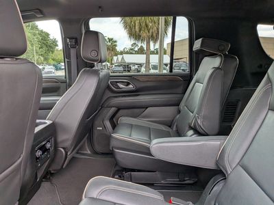 2023 Chevrolet Suburban - Photo 23