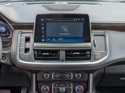2023 Chevrolet Suburban - Photo 28