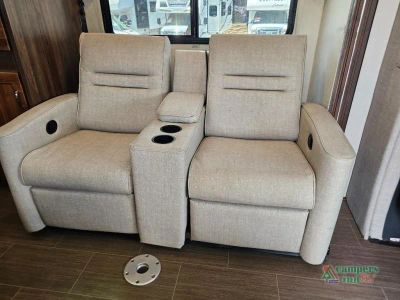 2020 Winnebago Vita - Photo 32