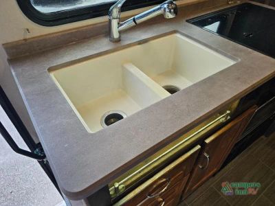2020 Winnebago Vita - Photo 18