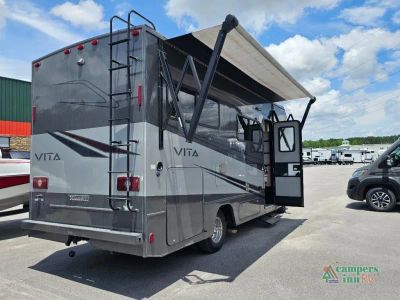 2020 Winnebago Vita - Photo 3