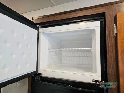 2020 Winnebago Vita - Photo 29