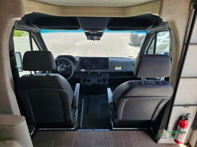 2020 Winnebago Vita - Photo 10