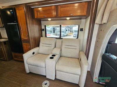 2020 Winnebago Vita - Photo 31
