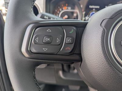 2026 Jeep Wrangler — photo 17 view