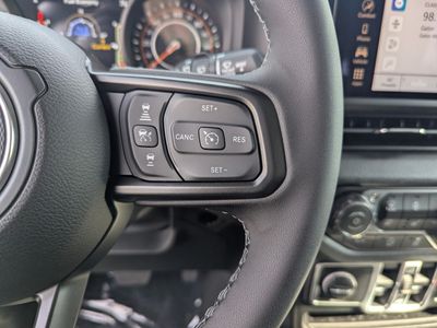 2026 Jeep Wrangler — photo 18 view