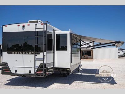 2026 Brinkley Model Z Air - Photo 9