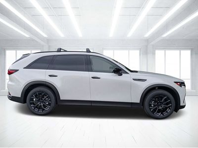 2026 Mazda CX-70 - Photo 2