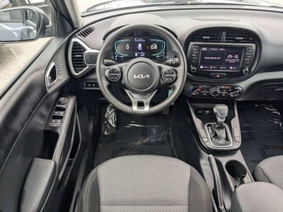 2023 Kia Soul - Photo 13