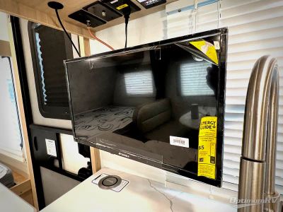 2024 Winnebago Micro Minnie — photo 11 view