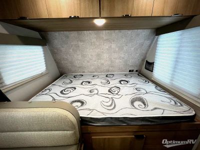 2024 Winnebago Micro Minnie — photo 8 view