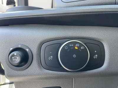 2026 Ford Transit-150 - Photo 17