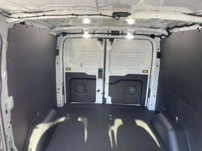 2026 Ford Transit-150 - Photo 20