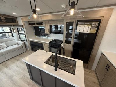 2026 Forest River RV Rockwood Signature - Photo 14
