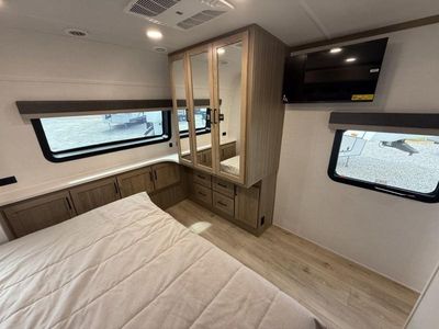 2026 Forest River RV Rockwood Signature - Photo 18