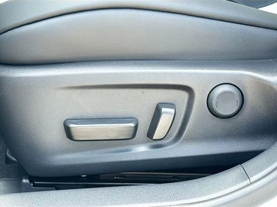 2026 Lexus IS - Photo 23