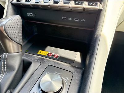 2026 Lexus IS - Photo 29