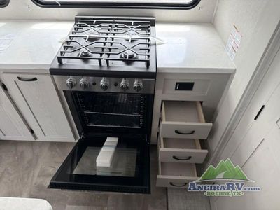 2026 Coachmen RV Brookstone - Photo 13