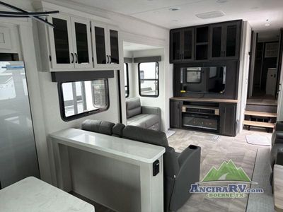 2026 Coachmen RV Brookstone - Photo 10