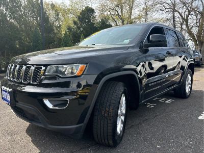 2021 Jeep Grand Cherokee — detail view