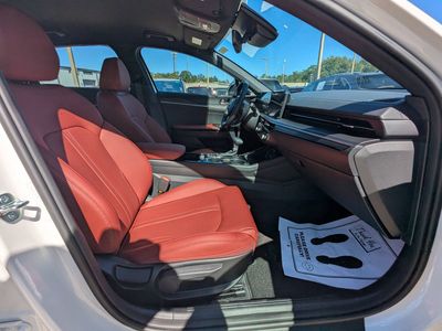 2026 Kia K5 — photo 9 view