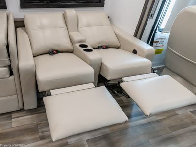 2026 Entegra Coach Vision XL - Photo 9