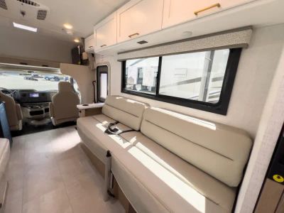 2027 Thor Motor Coach CHATEAU - Photo 11