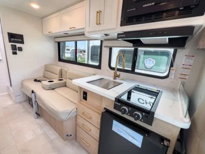 2027 Thor Motor Coach CHATEAU - Photo 5
