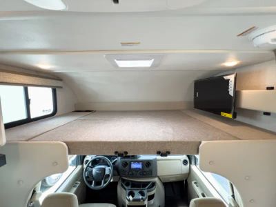2027 Thor Motor Coach CHATEAU - Photo 3