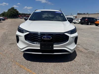 2024 Ford Escape — side profile view