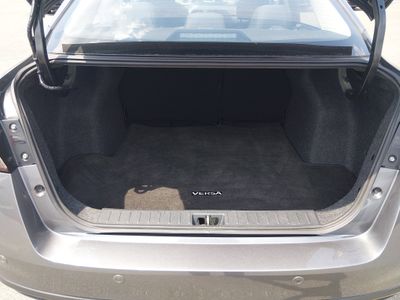 2024 Nissan Versa - Photo 11