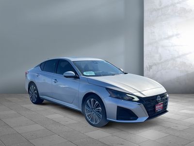 2023 Nissan Altima - Photo 8