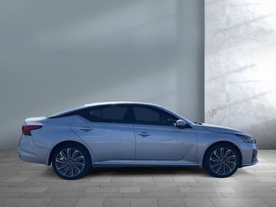 2023 Nissan Altima - Photo 7