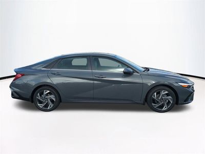 2026 Hyundai ELANTRA HYBRID - Photo 4