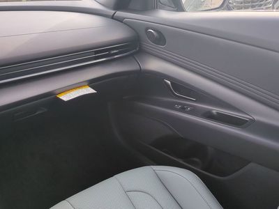 2026 Hyundai ELANTRA HYBRID - Photo 18