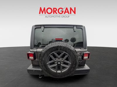 2026 Jeep Wrangler - Photo 3