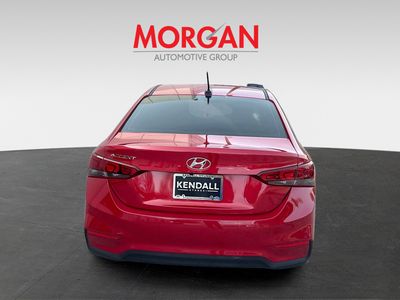 2022 Hyundai Accent - Photo 2