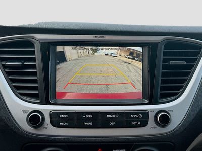 2022 Hyundai Accent - Photo 8