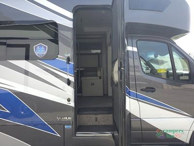 2023 Thor Tiburon Sprinter - Photo 13