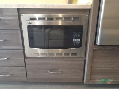 2023 Thor Tiburon Sprinter - Photo 38