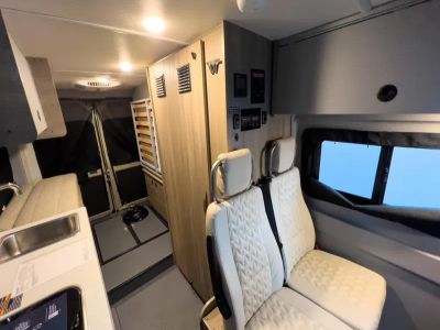 2026 Winnebago SOLIS - Photo 7