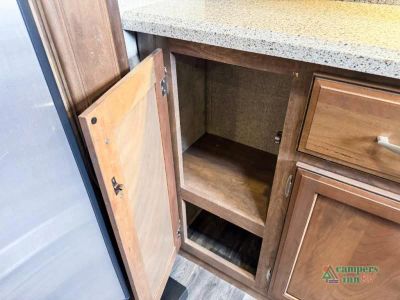 2016 Keystone RV Montana High Country — photo 17 view