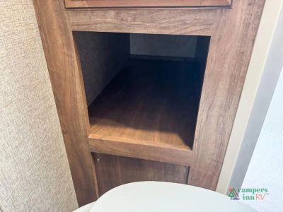 2016 Keystone RV Montana High Country — photo 33 view