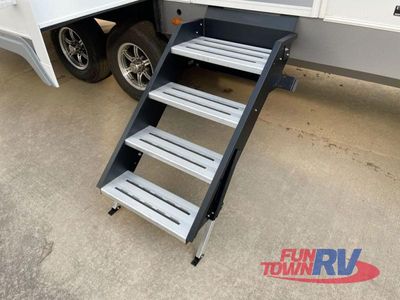 2025 Forest River RV Cardinal - Photo 6
