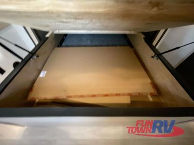 2025 Forest River RV Cardinal - Photo 29