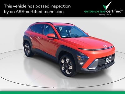 2025 Hyundai Kona SEL AWD — front three-quarter view