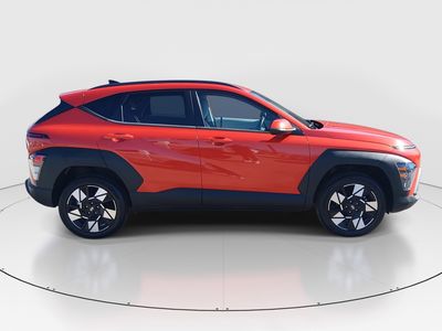 2025 Hyundai Kona — photo 8 view