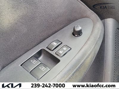 2014 Nissan 370Z — photo 15 view