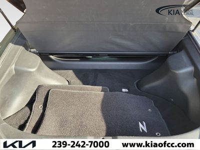 2014 Nissan 370Z — photo 10 view