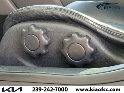 2014 Nissan 370Z — photo 14 view